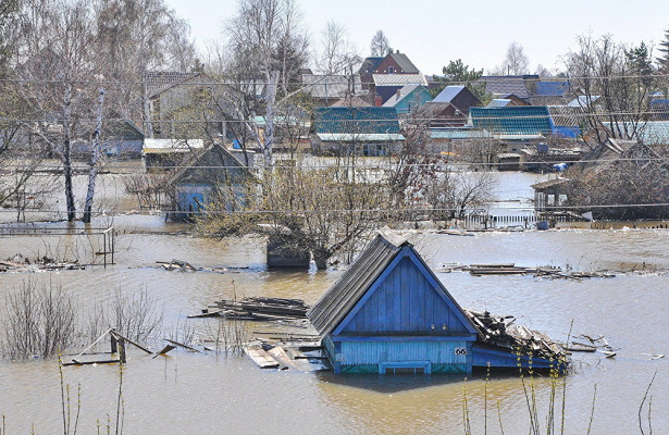 Около 300 дачных участков остаются подтопленными в Петропавловске